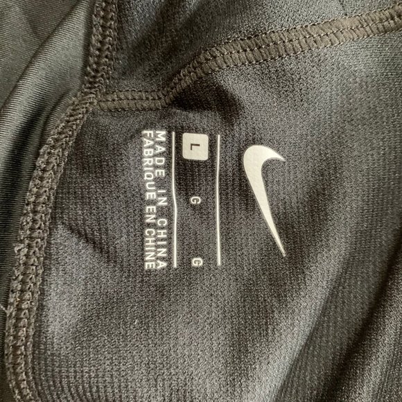 Black Nike Sports Bra - Picture 6 of 9